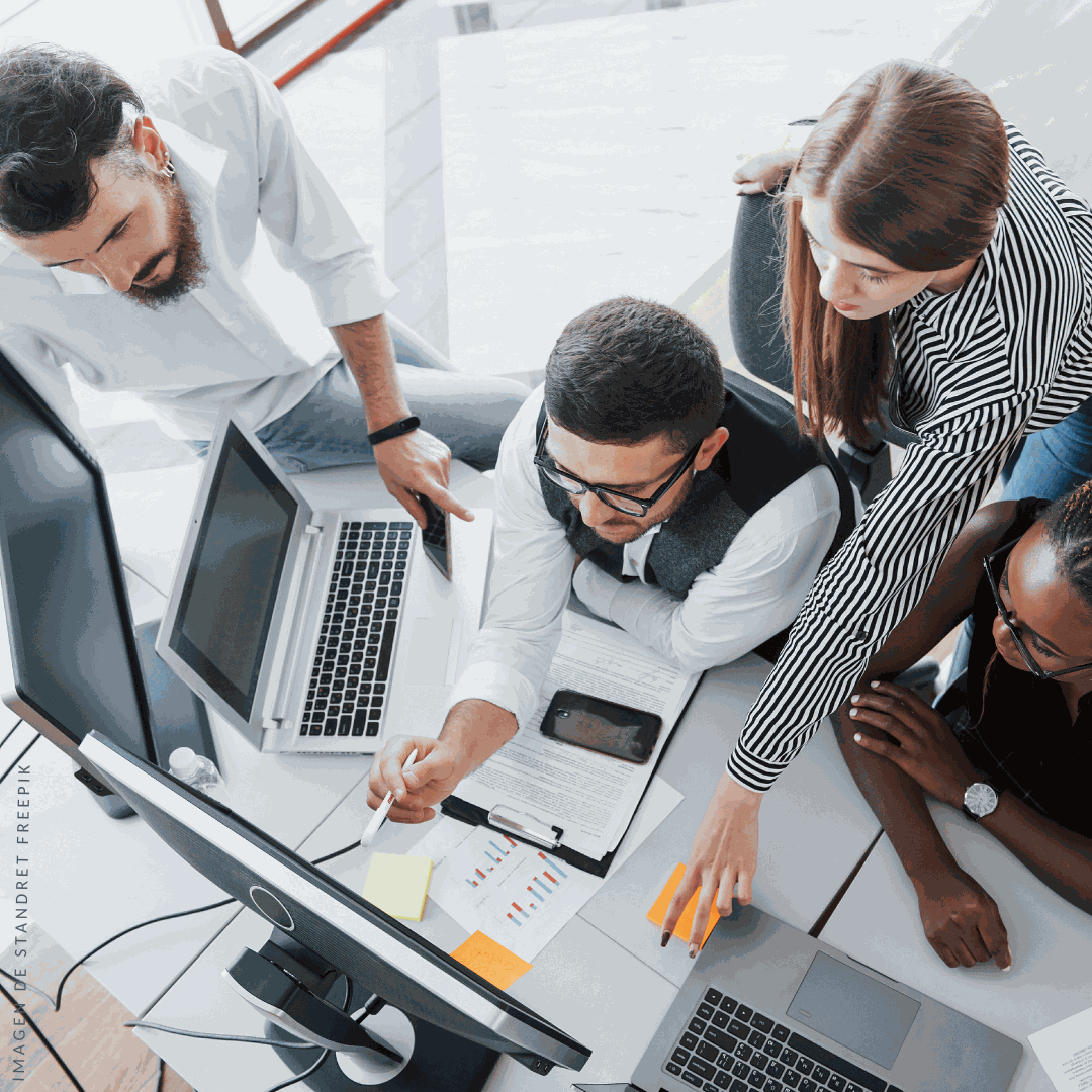 Texto de Odoo y bloque de imagen